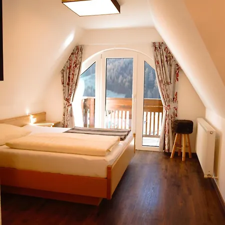 Alta Montagna Bed & Breakfast *