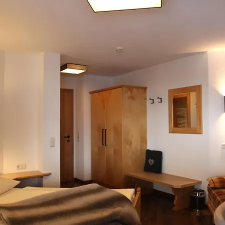 Alta Montagna Bed & Breakfast