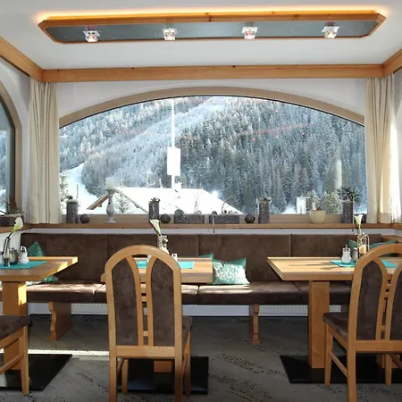 Bed & Breakfast Alta Montagna Mathon