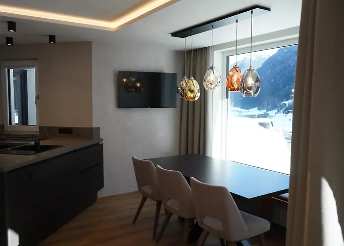 Alta Montagna Bed and Breakfast 3*